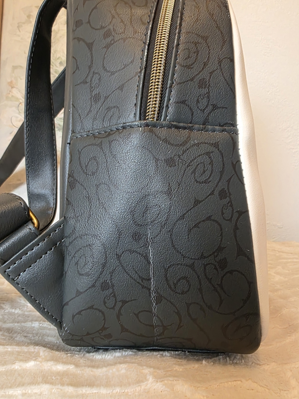 Nightmare Before Christmas Loungefly Backpack - Picture 3 of 8